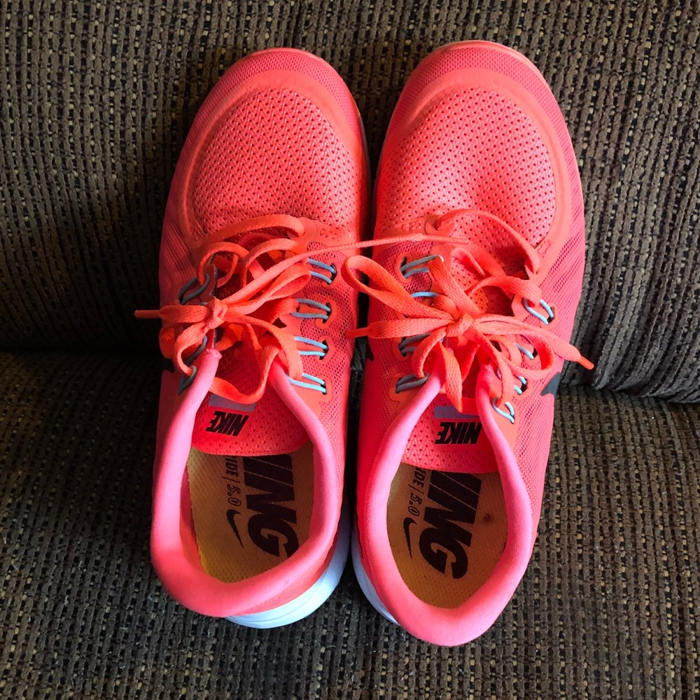 💕NIKE FREE RUNNER💕